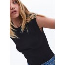 Siyah Pamuklu Bot Yaka Tişört